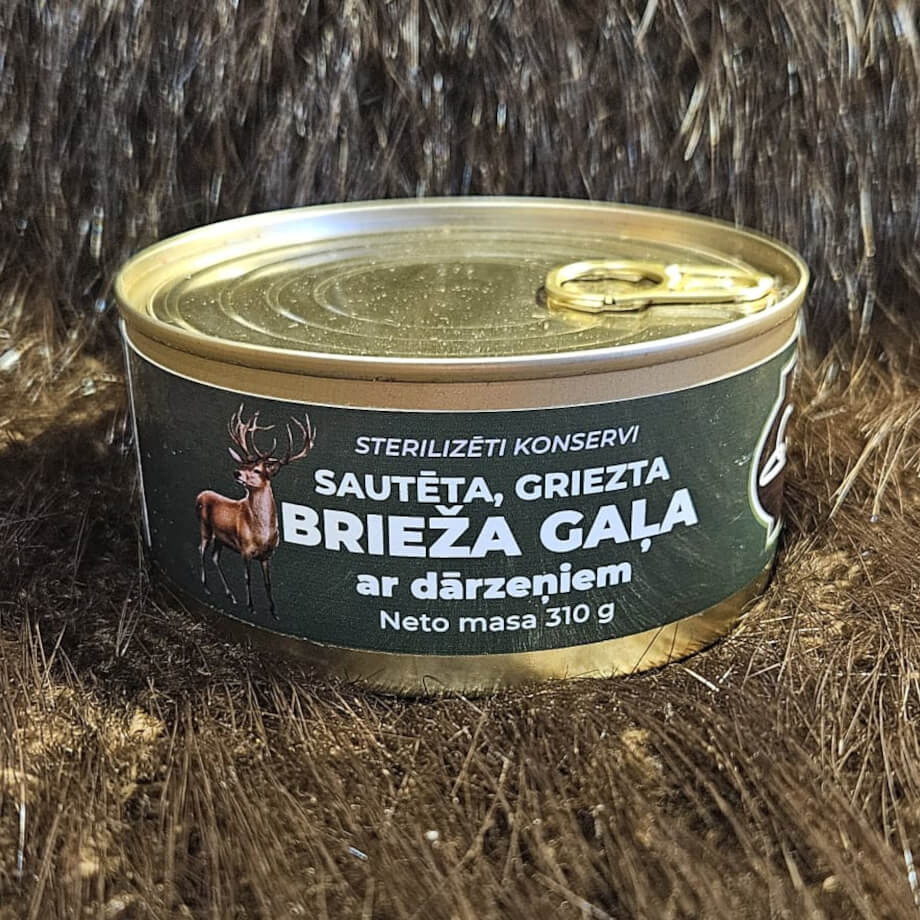 Sautēta griezta brieža gaļa ar dārzeņiem